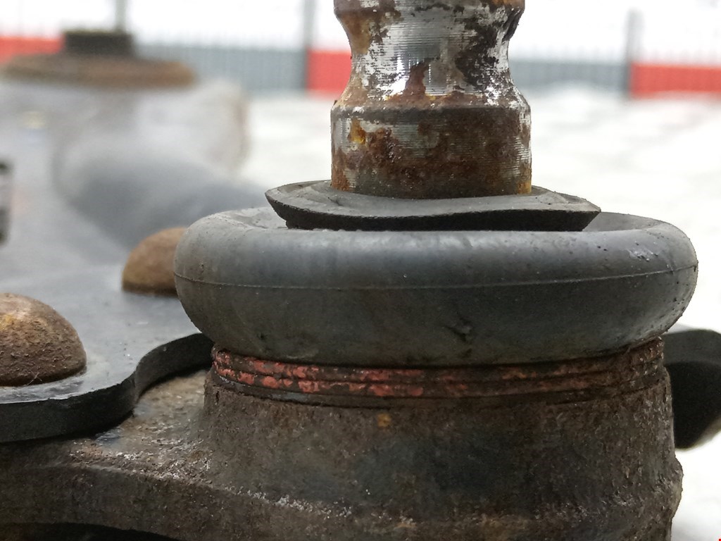 Рычаг передний левый HYUNDAI Coupe 2002-2009