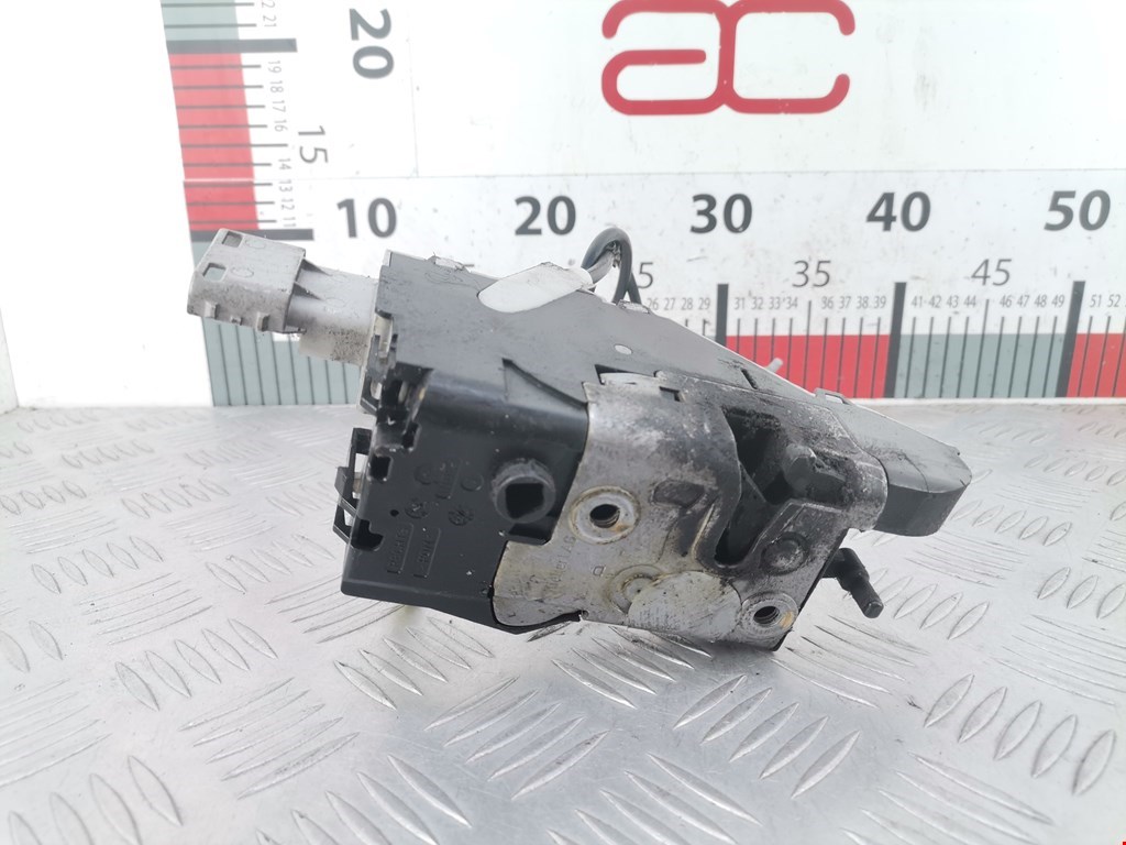 Замок двери передней правой TOYOTA ProAce 2013-2016