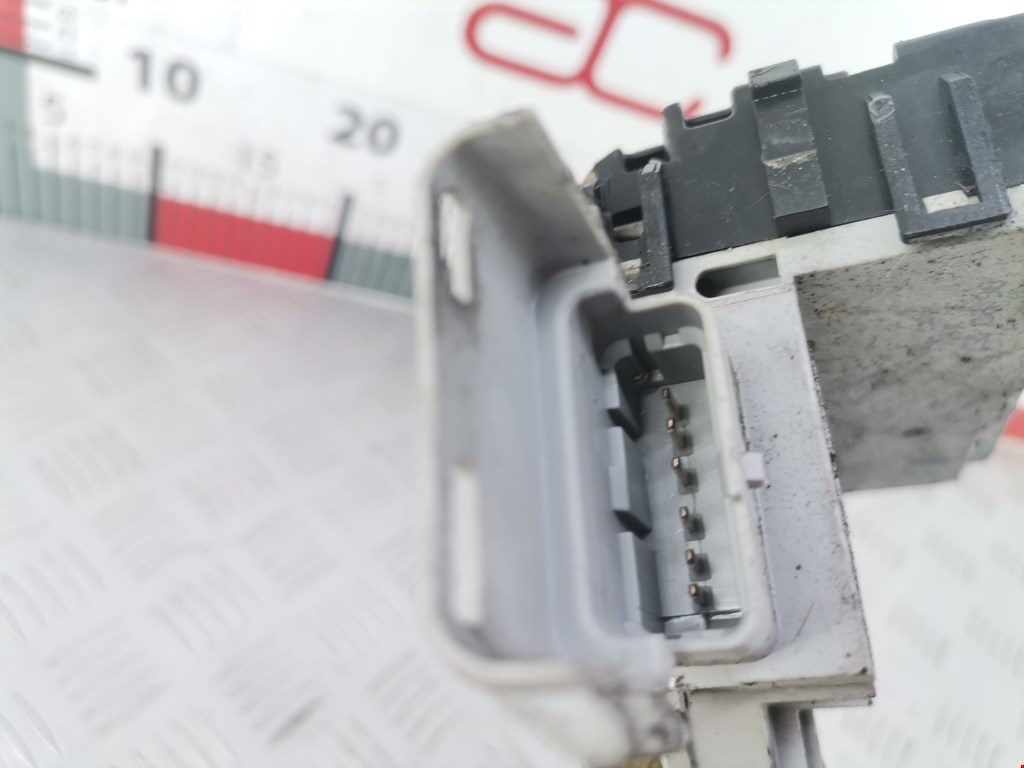 Замок двери передней правой TOYOTA ProAce 2013-2016