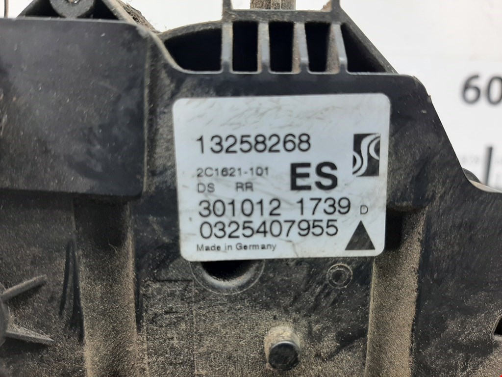 Замок двери задней правой OPEL Corsa D 2006-2014