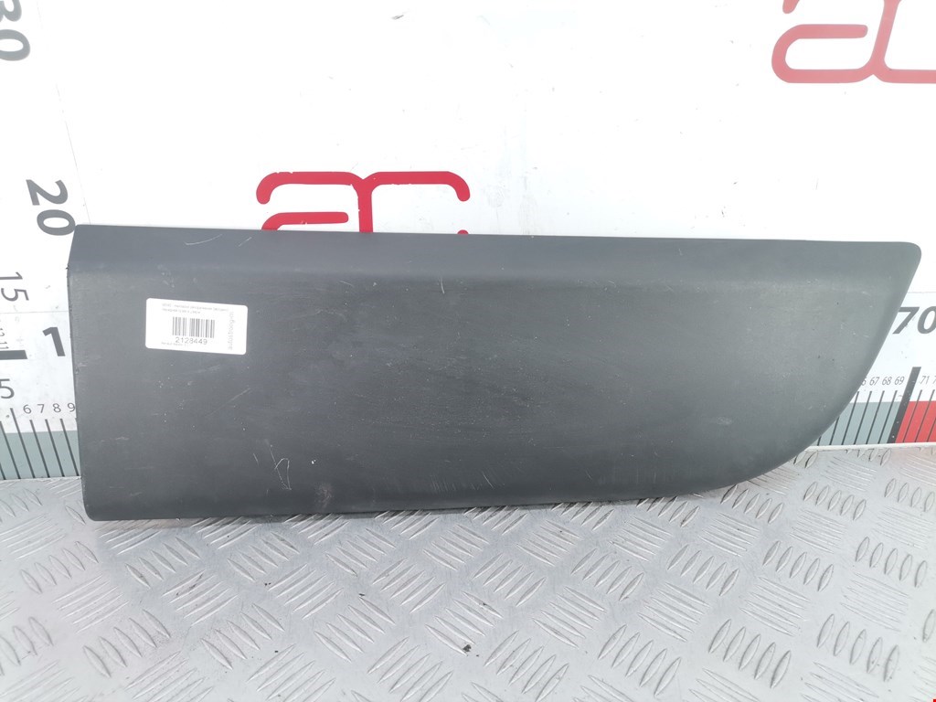 Накладка декоративная (молдинг) двери передней правой Renault Master 3 (2010-2020)