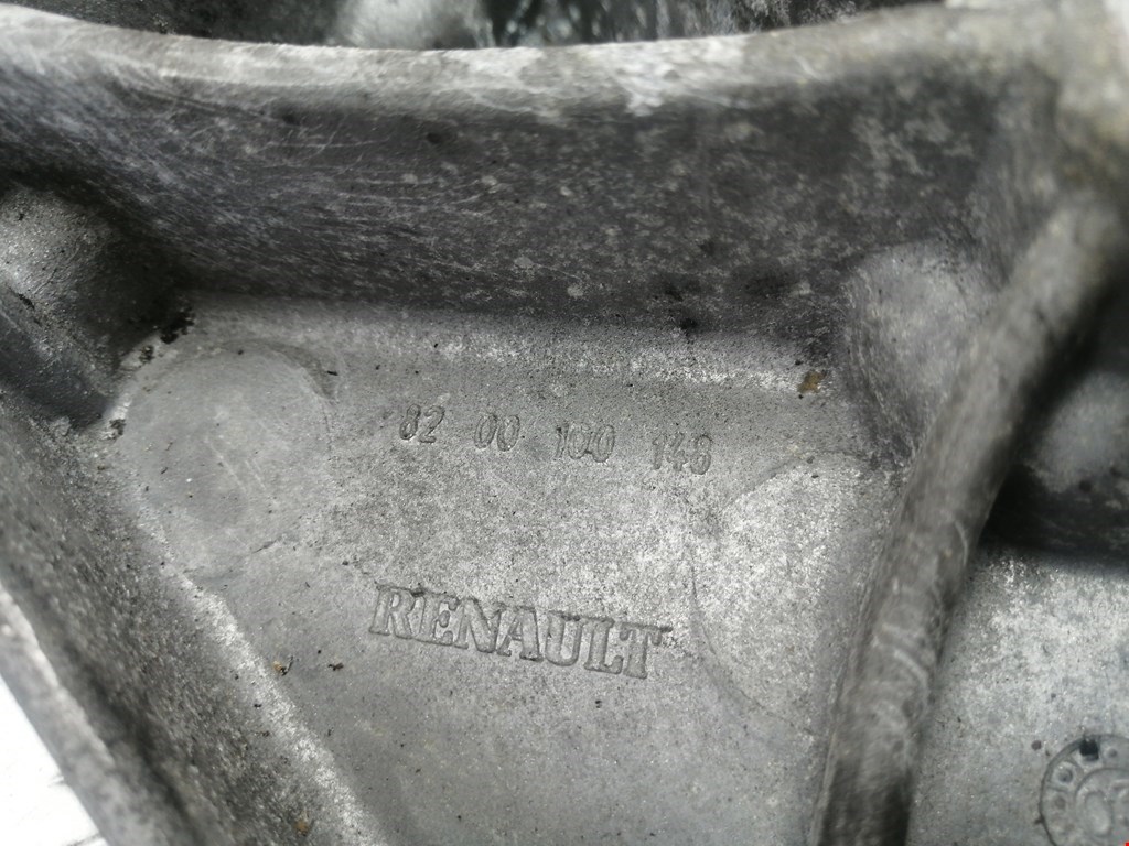 Кронштейн генератора RENAULT Megane II 2002-2009