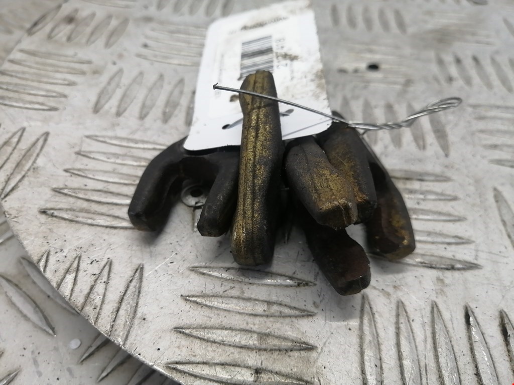 Кронштейн форсунки RENAULT Megane II 2002-2009