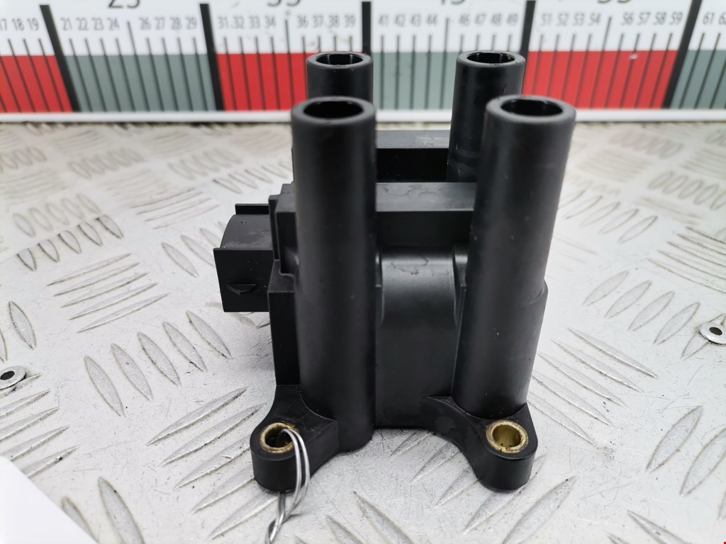 Катушка зажигания FORD Focus I 1998-2005