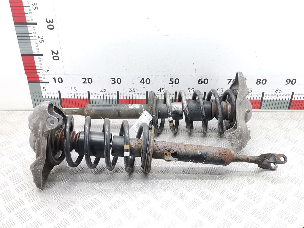 Амортизатор передний левый VOLKSWAGEN Passat B5 1997-2005