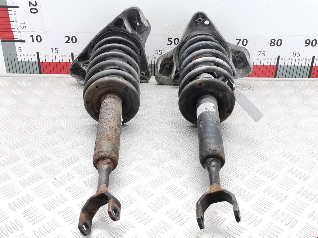 Амортизатор передний левый VOLKSWAGEN Passat B5 1997-2005