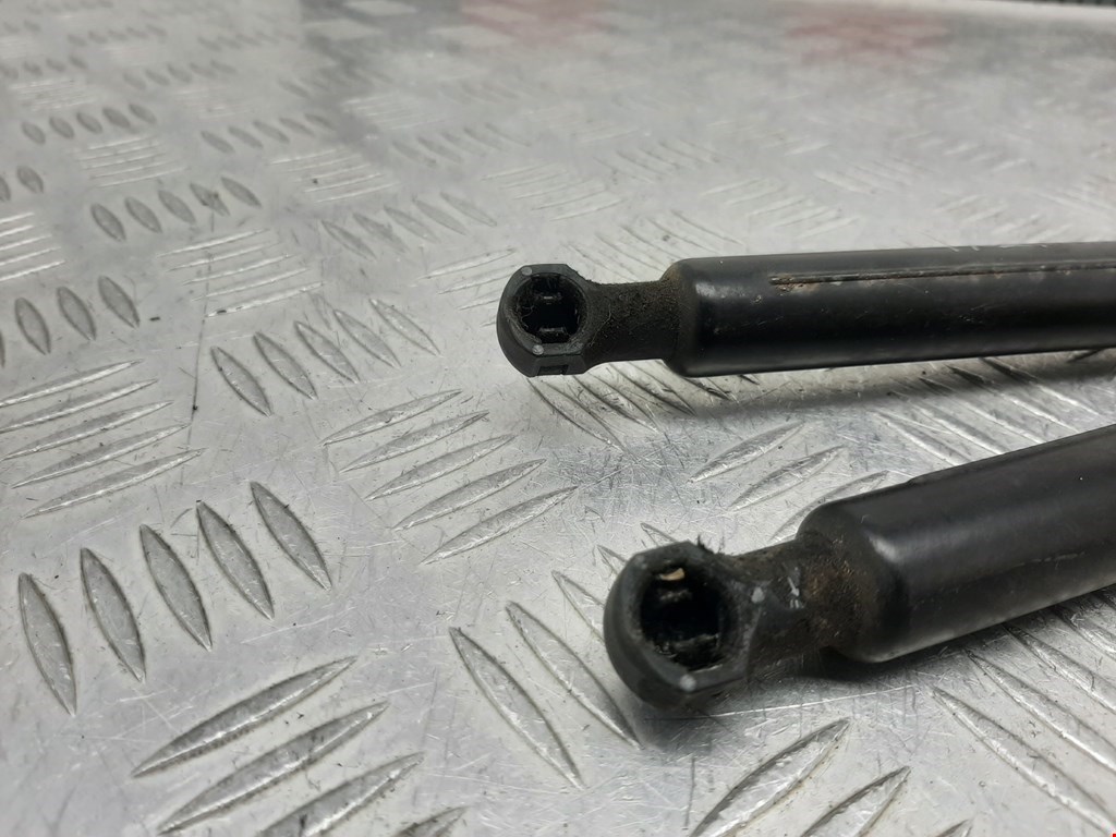 Амортизатор крышки (двери) багажника PEUGEOT 308 2007-2015