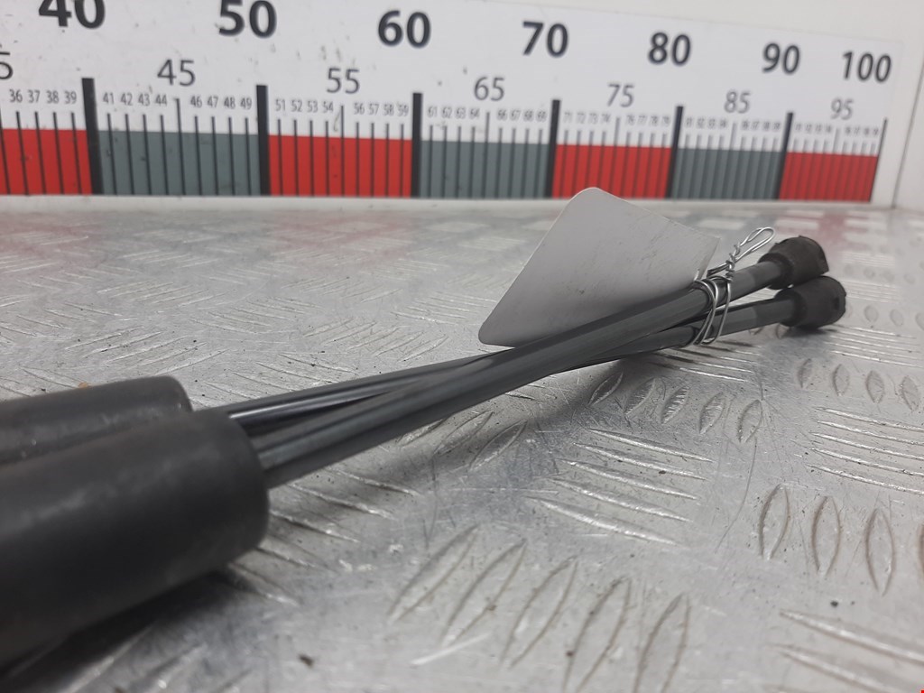 Амортизатор крышки (двери) багажника PEUGEOT 308 2007-2015