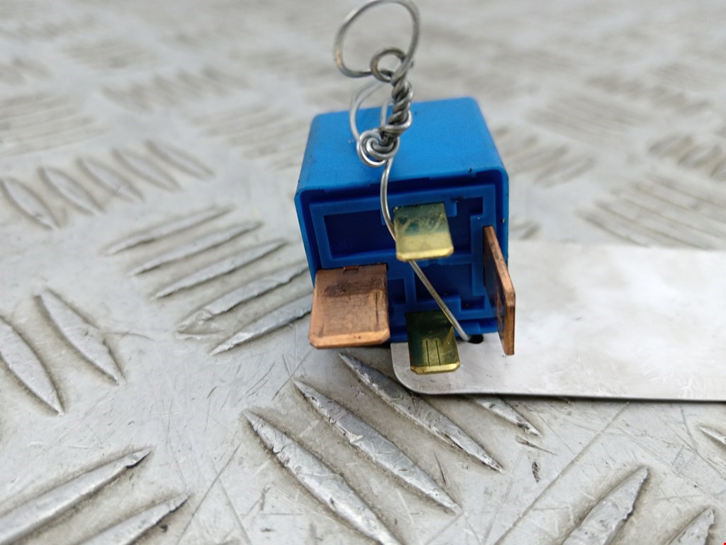 Реле HYUNDAI i40 2011-2019