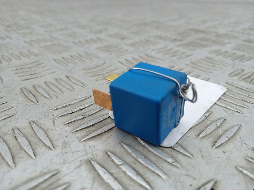 Реле HYUNDAI i40 2011-2019