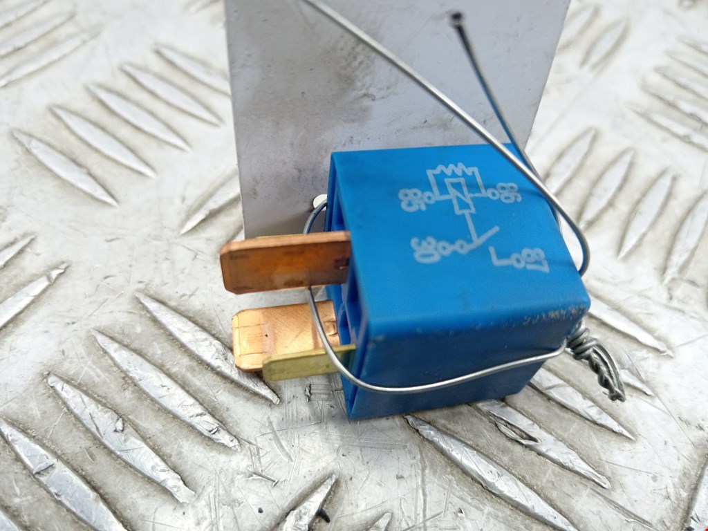 Реле HYUNDAI i40 2011-2019