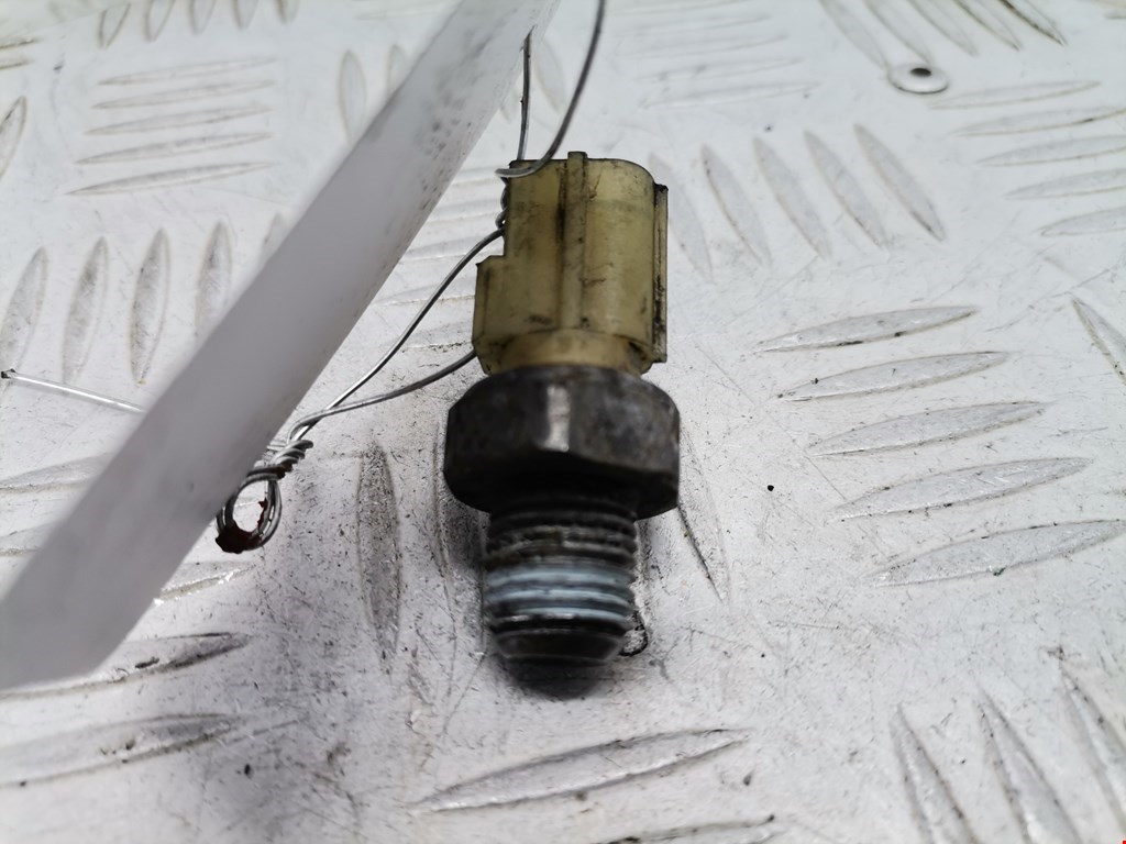 Датчик давления масла FORD Mondeo III 2000-2007