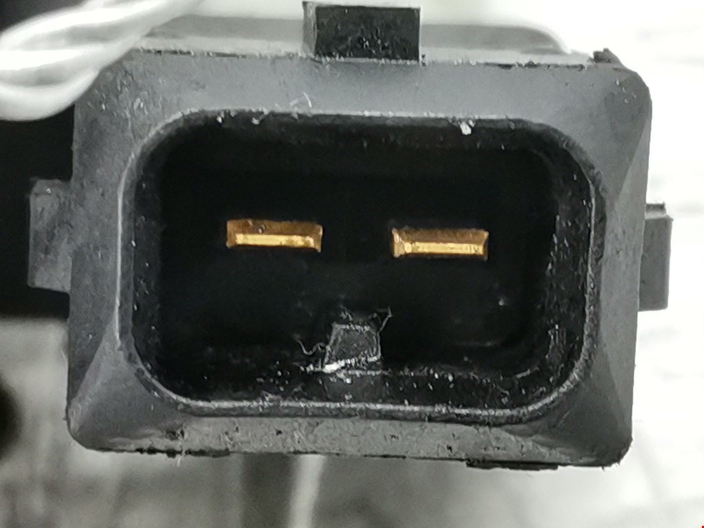 Датчик положения коленвала FORD Mondeo III 2000-2007