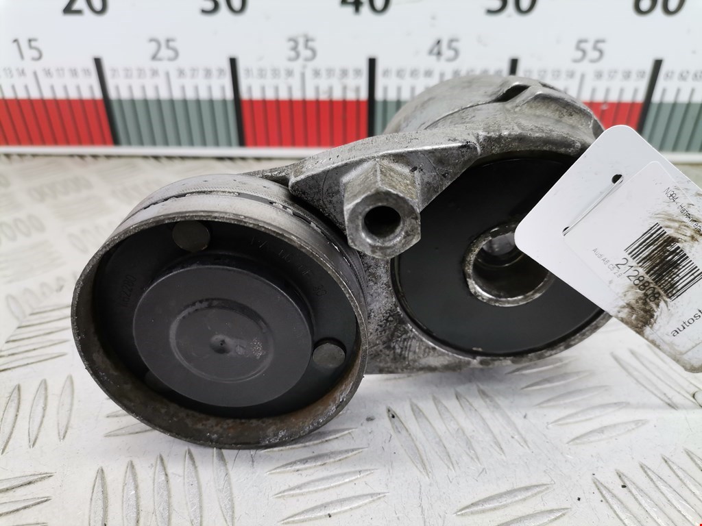 Натяжитель ремня генератора (приводного поликлинового ремня Audi A6 C5 (1997-2005)