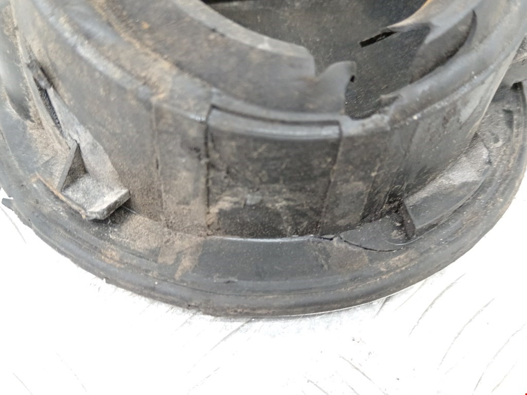 Лючок бензобака FORD Fusion 2002-2012