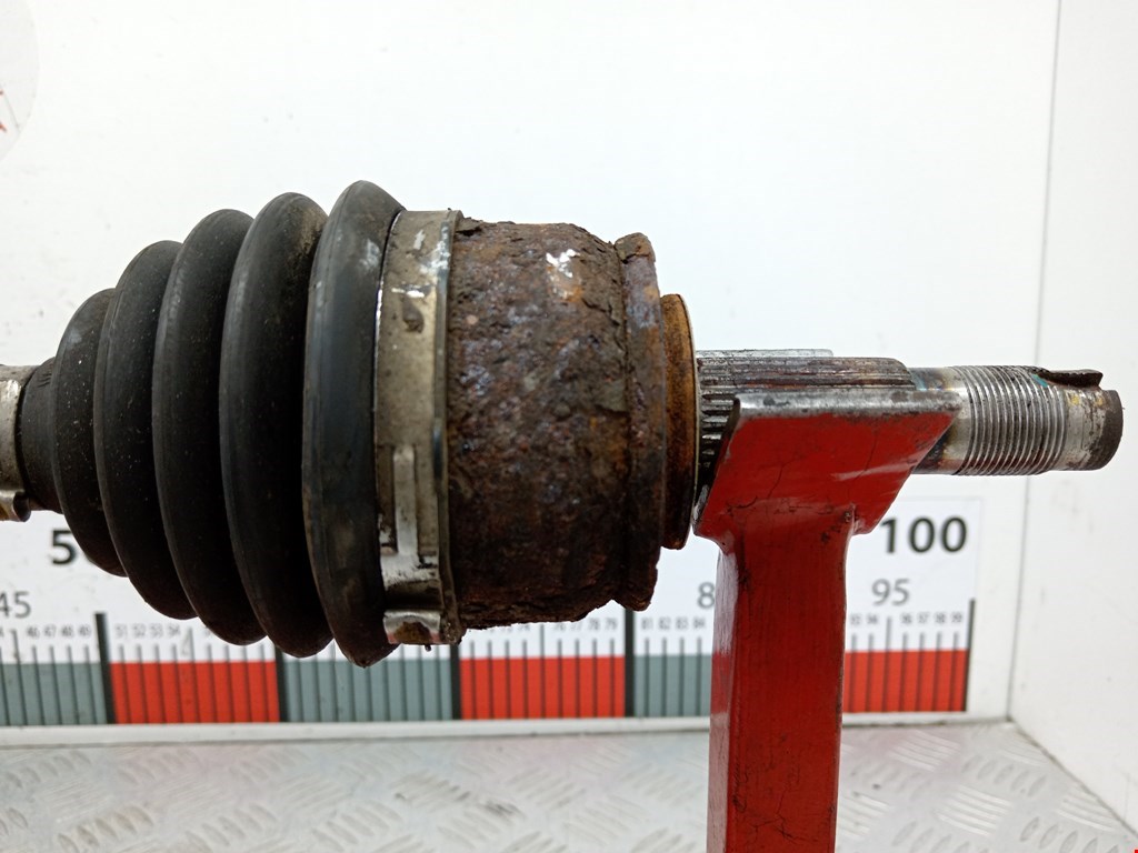 Полуось (привод, приводной вал) передняя левая OPEL Mokka 2012-2019