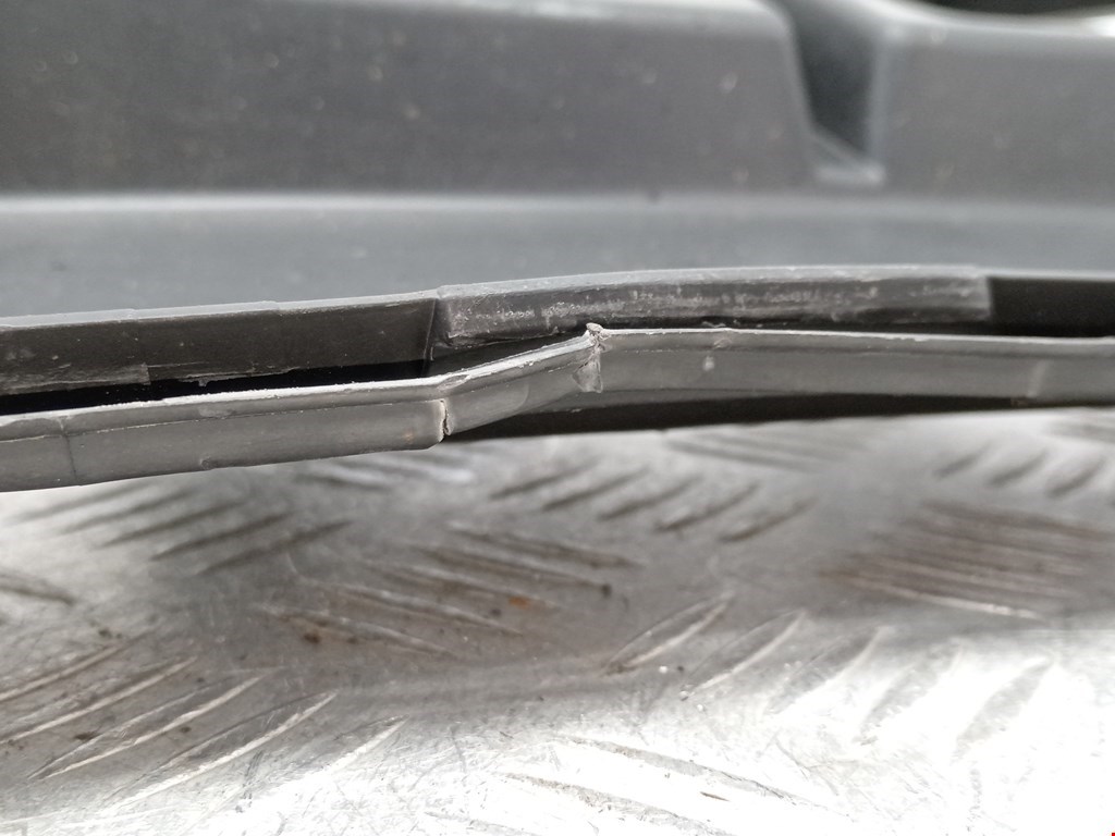 Кронштейн заднего бампера левый правый VOLVO V70 II 2000-2007