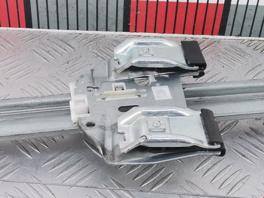 Стеклоподъемник передний правый MERCEDES-BENZ Sprinter 906 2006-2018