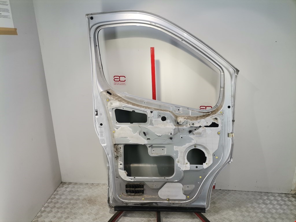 Дверь передняя левая OPEL Vivaro A 2001-2014