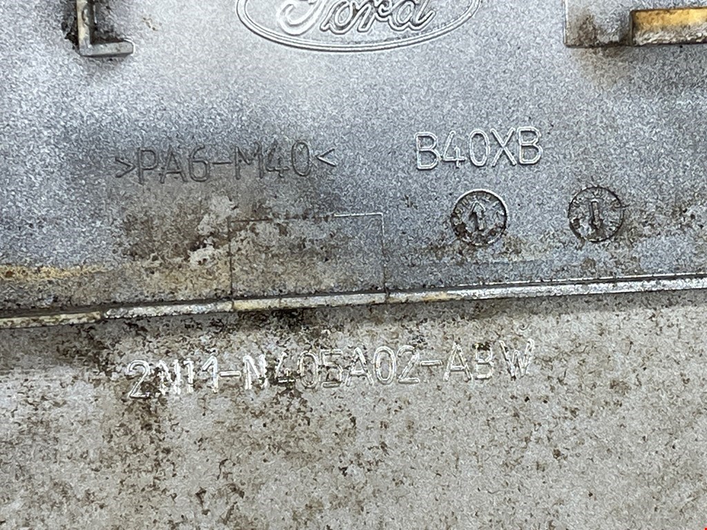 Лючок бензобака FORD Fusion 2002-2012