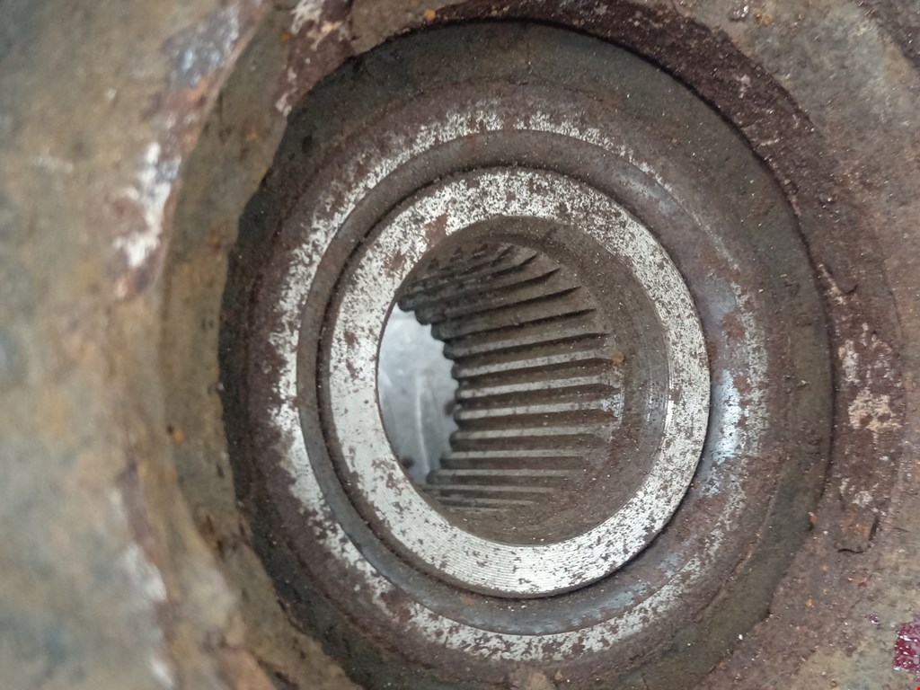 Ступица передняя левая BMW 3er E90/E91 2005-2012