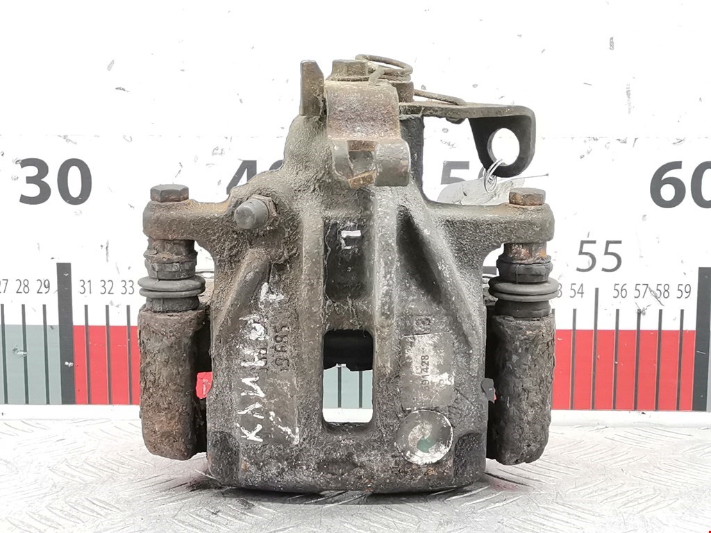 Суппорт задний левый OPEL Vivaro A 2001-2014