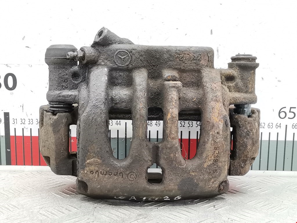 Суппорт передний левый MERCEDES-BENZ Sprinter 906 2006-2018