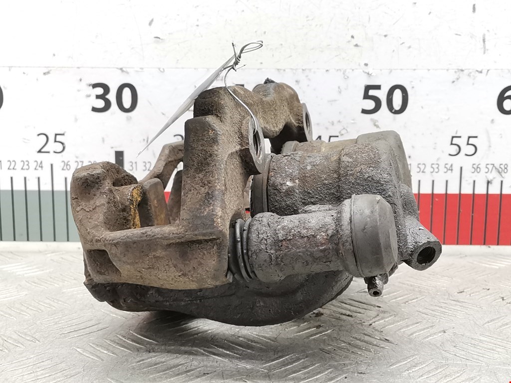 Суппорт передний левый MERCEDES-BENZ Sprinter 906 2006-2018