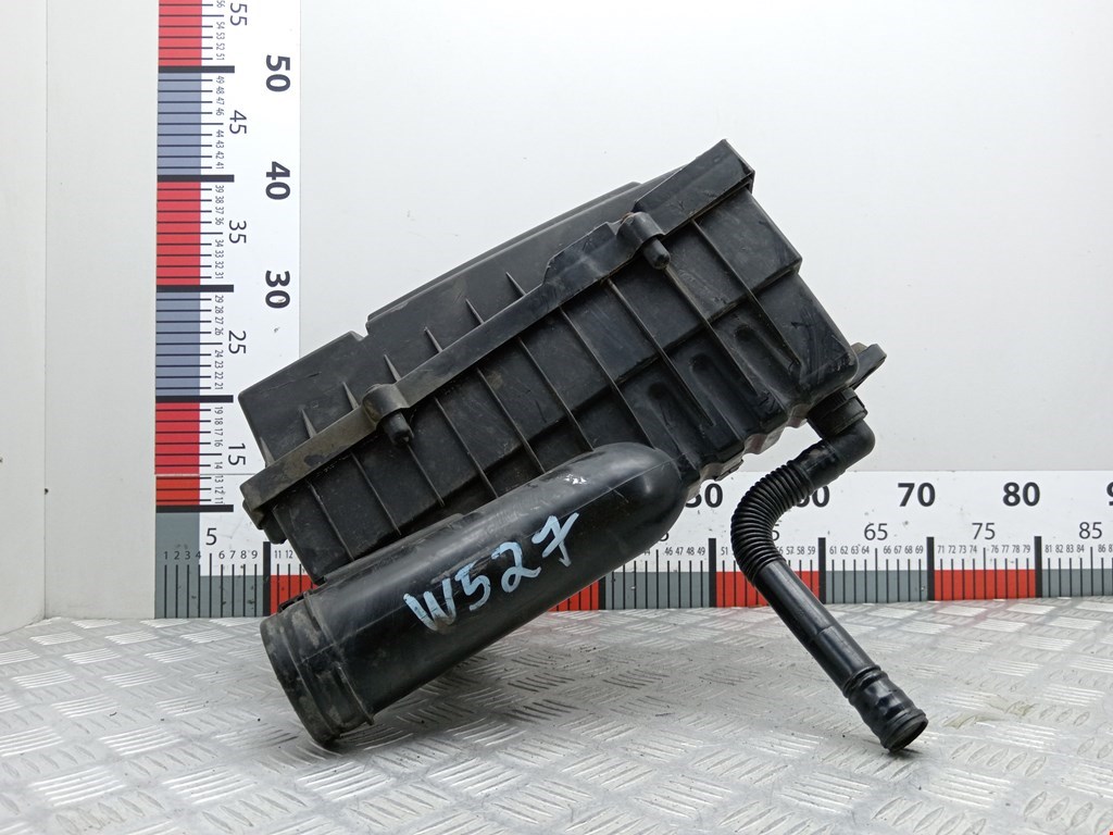 Корпус воздушного фильтра VOLKSWAGEN Touran 2003-2010