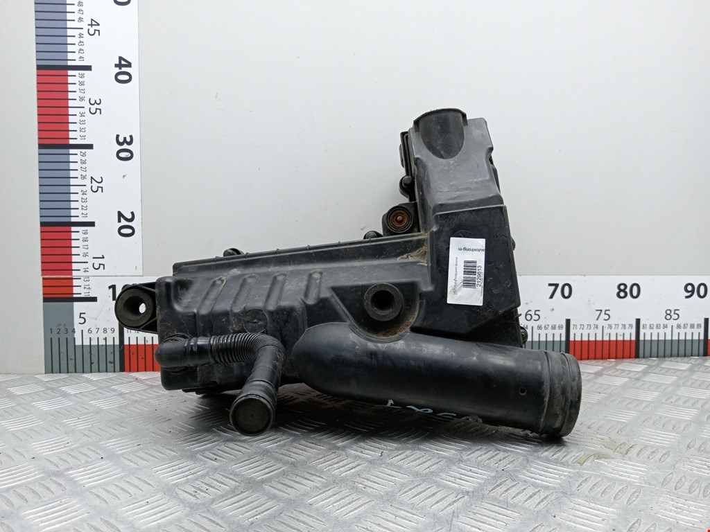 Корпус воздушного фильтра VOLKSWAGEN Touran 2003-2010