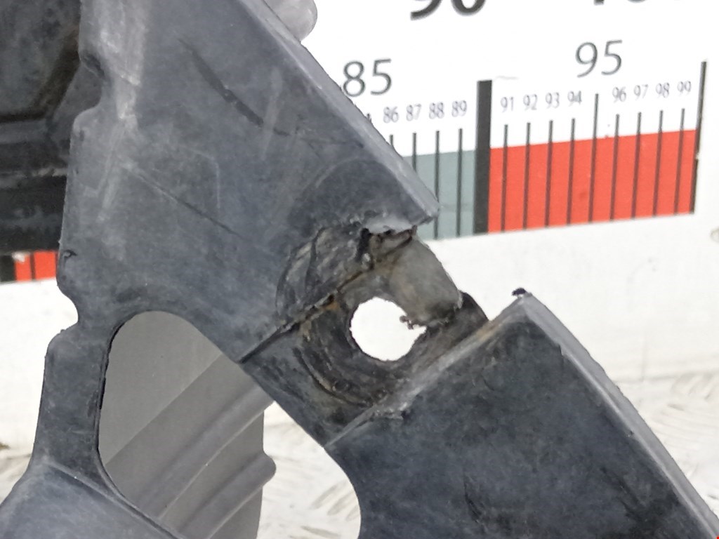 Локер (подкрылок) передний правый HONDA CR-V II 2002-2007