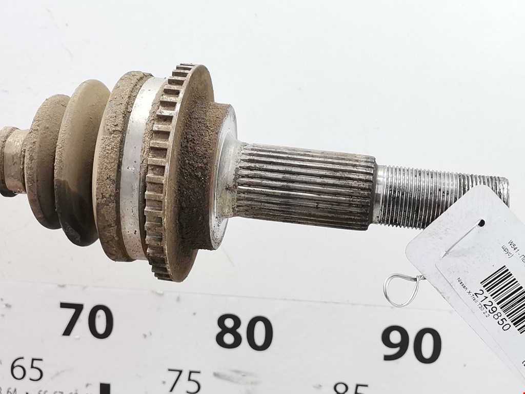 Полуось (привод, приводной вал) задняя правая NISSAN X-Trail T30 2000-2007