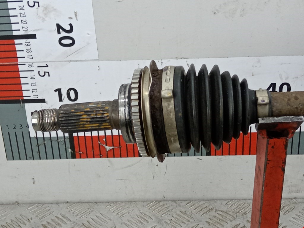 Полуось (привод, приводной вал) передняя левая SUBARU Legacy 1998-2004