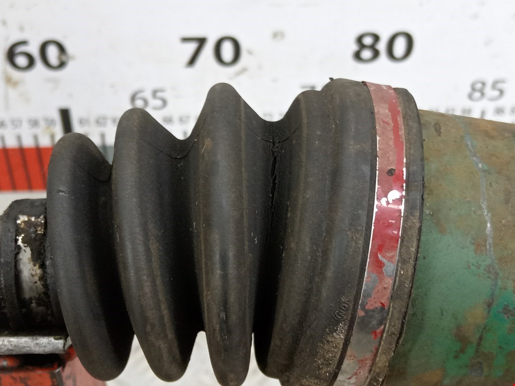 Полуось (привод, приводной вал) передняя левая SUBARU Legacy 1998-2004