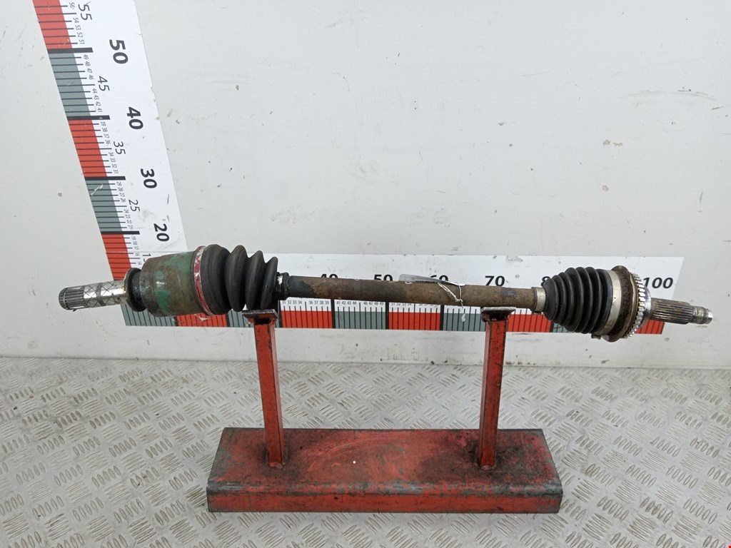 Полуось (привод, приводной вал) передняя левая SUBARU Legacy 1998-2004