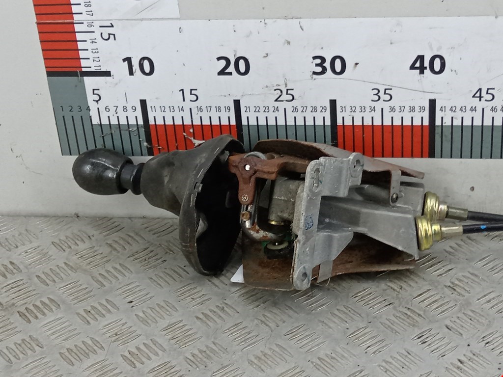 Кулиса (селектор) АКПП/МКПП в салоне OPEL Vivaro A 2001-2014