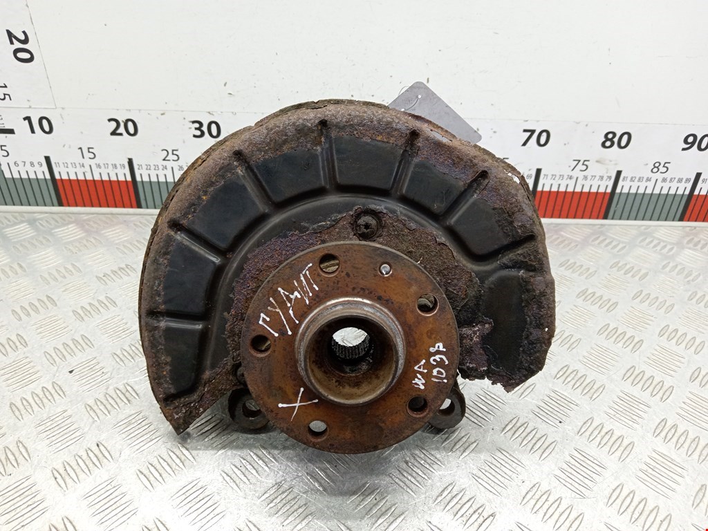 Ступица передняя левая VOLKSWAGEN Touran 2003-2010