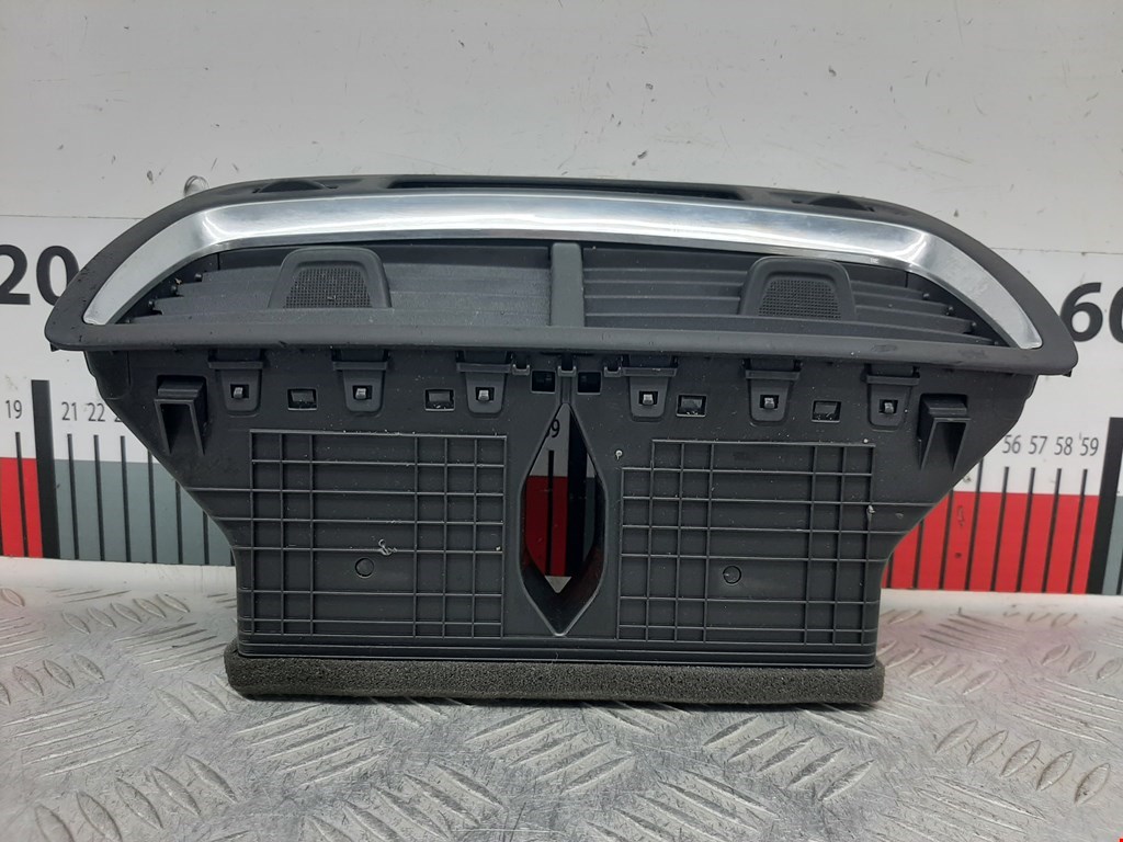 Дефлектор воздушный OPEL Mokka 2012-2019