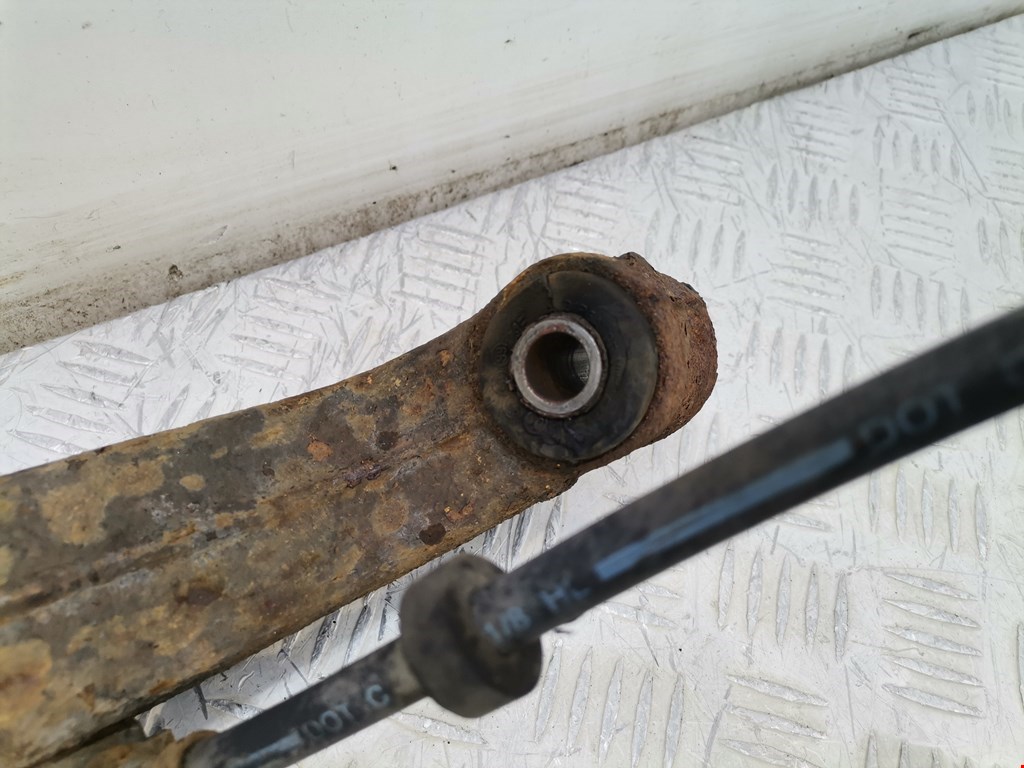 Ступица задняя левая VOLKSWAGEN Sharan 1995-2010