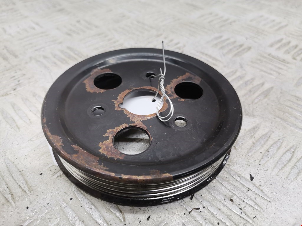 Шкив водяного насоса (помпы) KIA Cee'd I 2006-2012