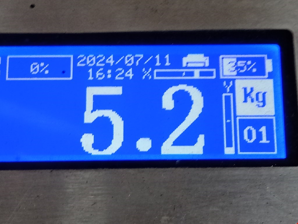 Бампер передний MERCEDES-BENZ Sprinter 906 2006-2018