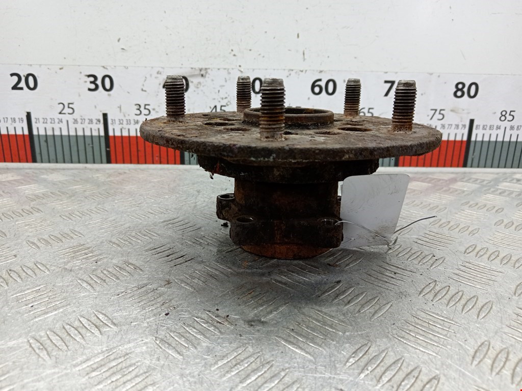 Ступица передняя левая/правая FORD Transit 2000-2006