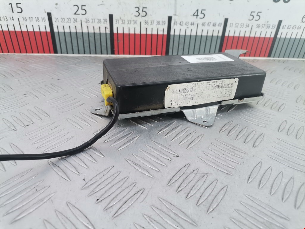 Подушка безопасности в дверь MERCEDES-BENZ A-Class W168 1997-2004