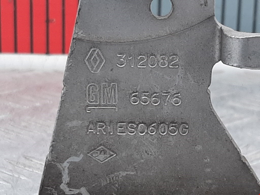 Петля капота левая/правая OPEL Vivaro A 2001-2014