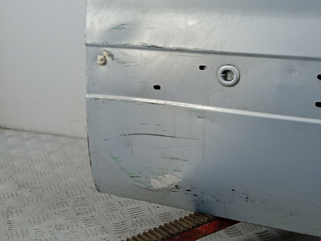 Дверь передняя правая RENAULT Kangoo 1997-2008