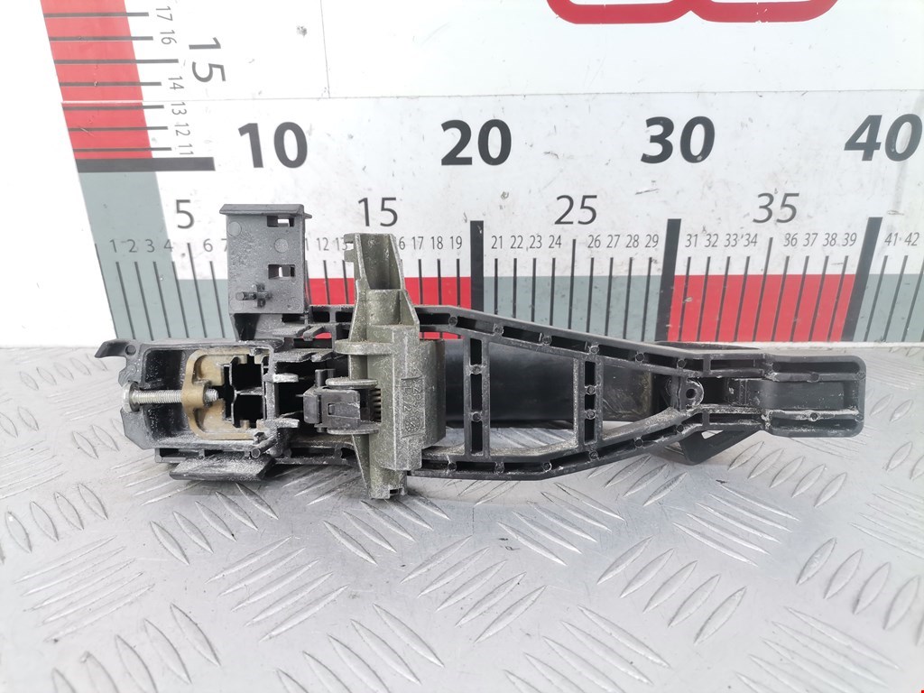 Ручка двери задней наружная левая FORD Focus II 2005-2011