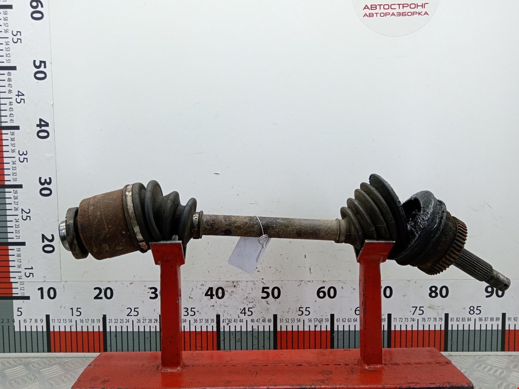 Полуось (привод, приводной вал) передняя правая KIA Sportage II 2004-2010