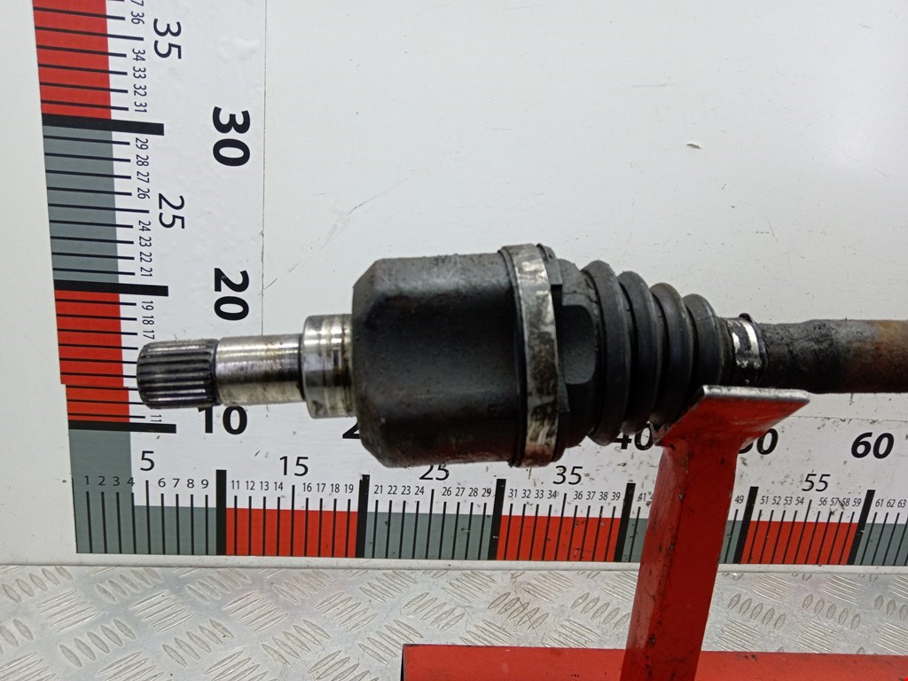 Полуось (привод, приводной вал) передняя левая TOYOTA ProAce 2013-2016