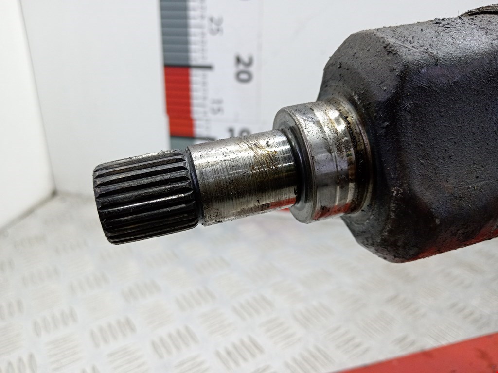 Полуось (привод, приводной вал) передняя левая TOYOTA ProAce 2013-2016