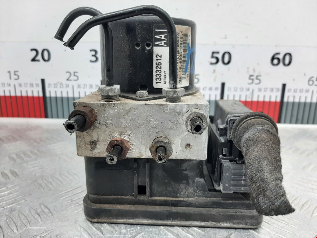 Блок ABS (насос) OPEL Astra J 2009-2017